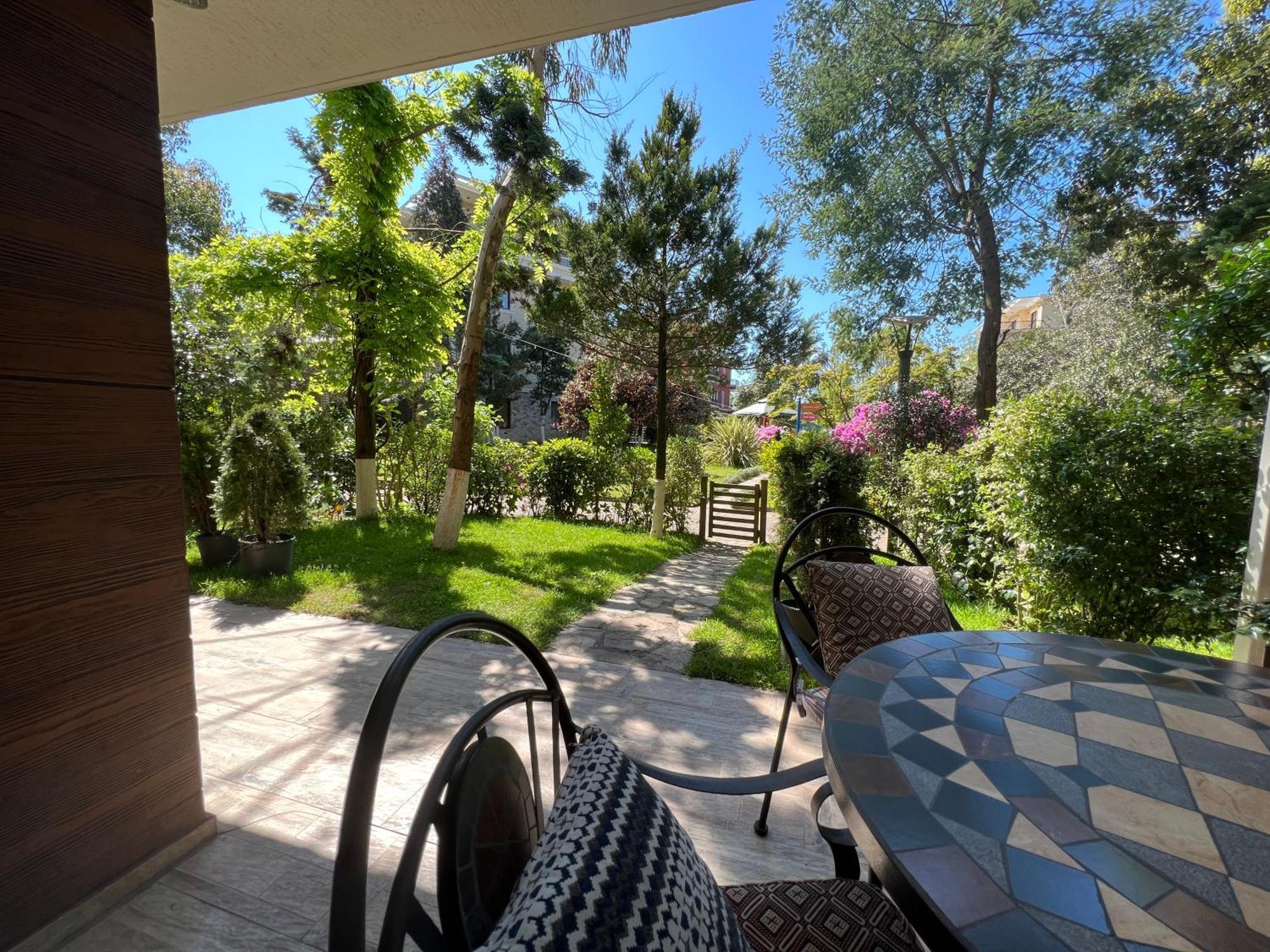 Luxury Oasis Apartment 차크비 객실 사진